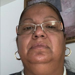 Meet your Posher, Candy